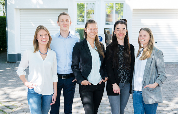 Five new trainees at Fink & Fuchs
